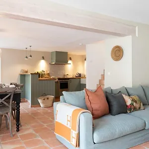 Pretty Historical Grimaud